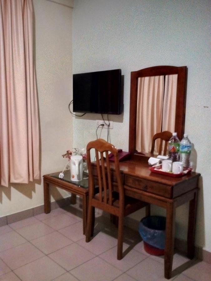 Century Hotel Inanam Kota Kinabalu Dış mekan fotoğraf