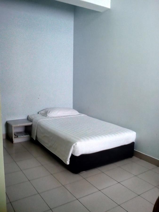 Century Hotel Inanam Kota Kinabalu Dış mekan fotoğraf