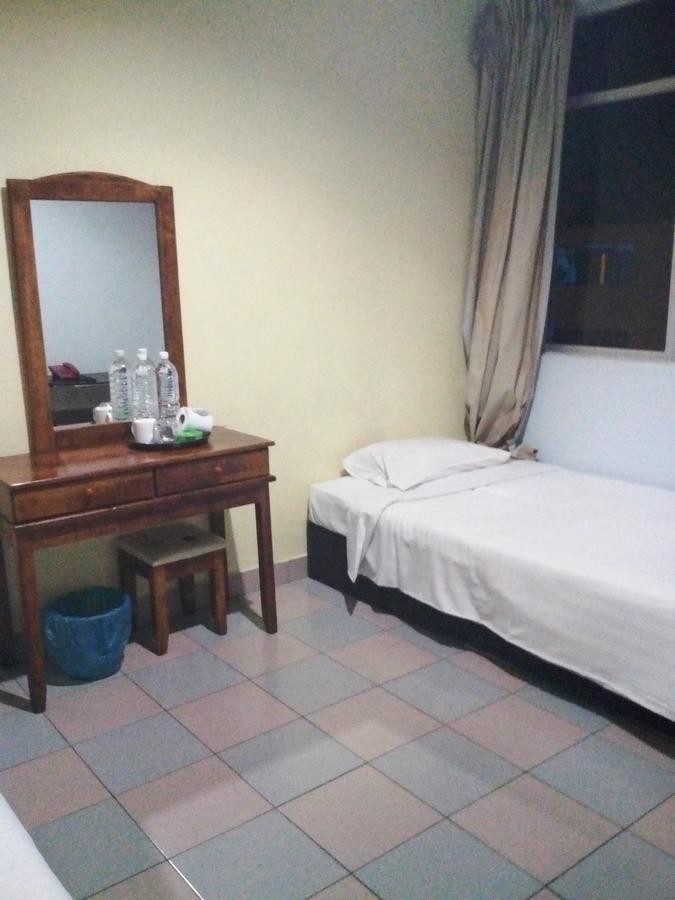 Century Hotel Inanam Kota Kinabalu Dış mekan fotoğraf
